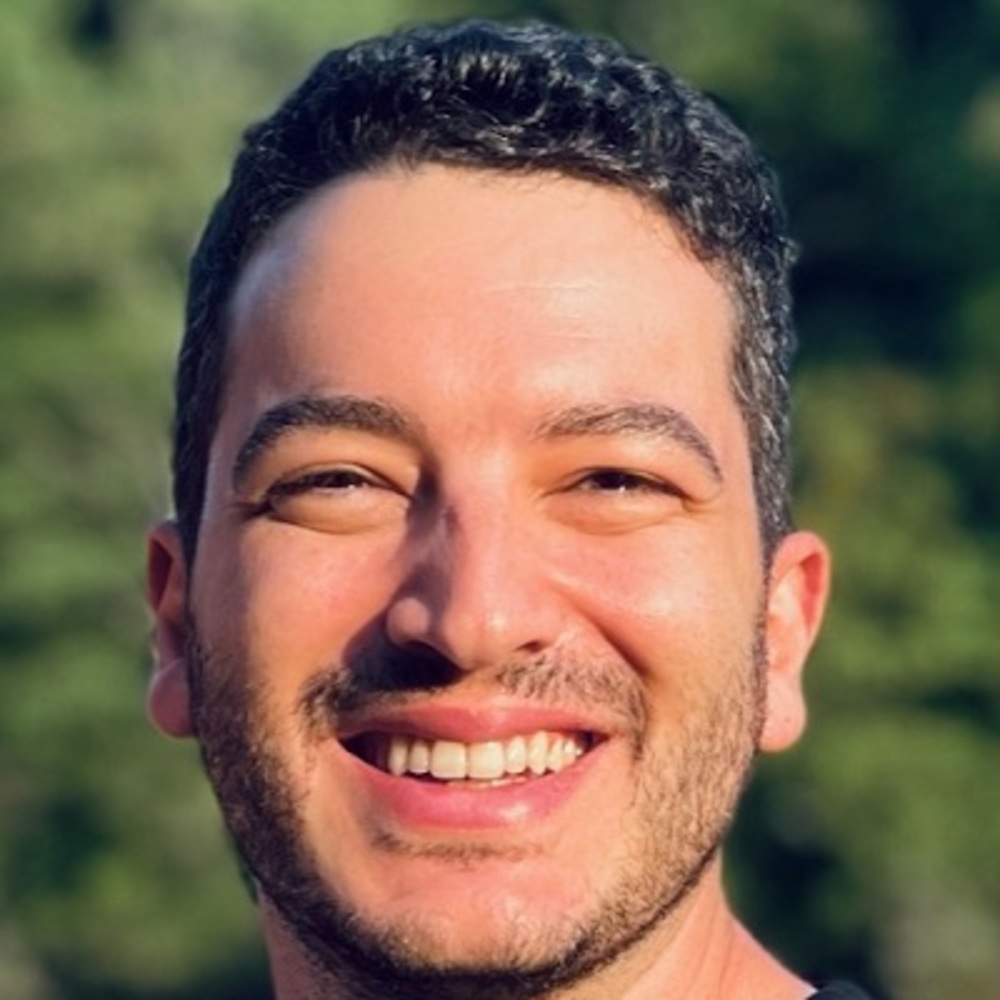 Meet your Posher, Elie
